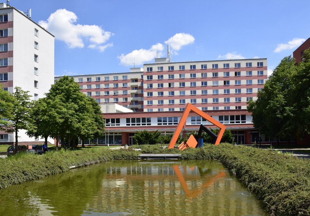 Příspěvek od člena komunity: Automatizace a její vývoj v bezpečnostních dohledových centrech